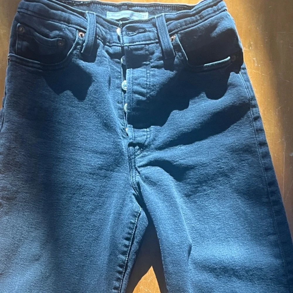 Levi’s Ribcage Straight Ankle Jeans - Women’s 27x27 - Black - ankle cut - Picture 7 of 8